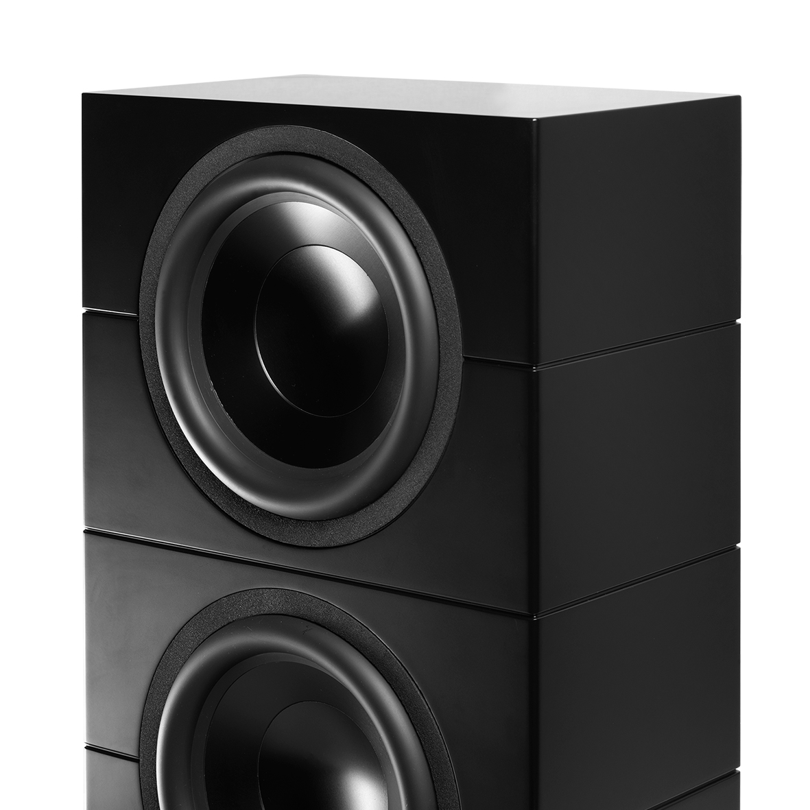 Yüksek performanslı boundary woofer tasarımı