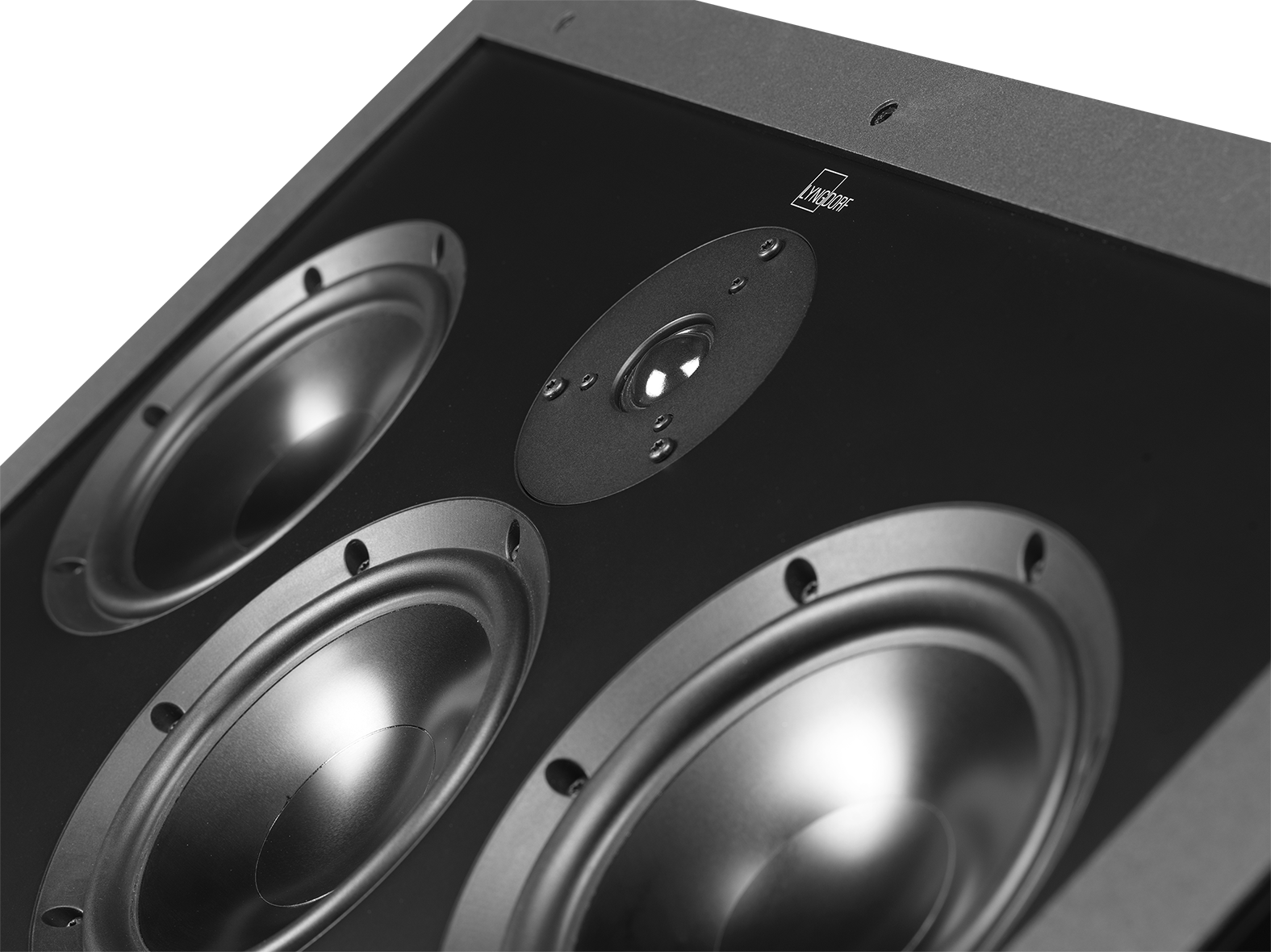 D-500-center_closeup1.png