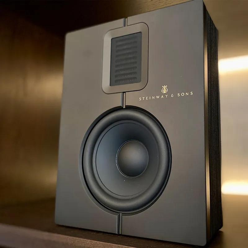 Steinway & Sons Model S-15